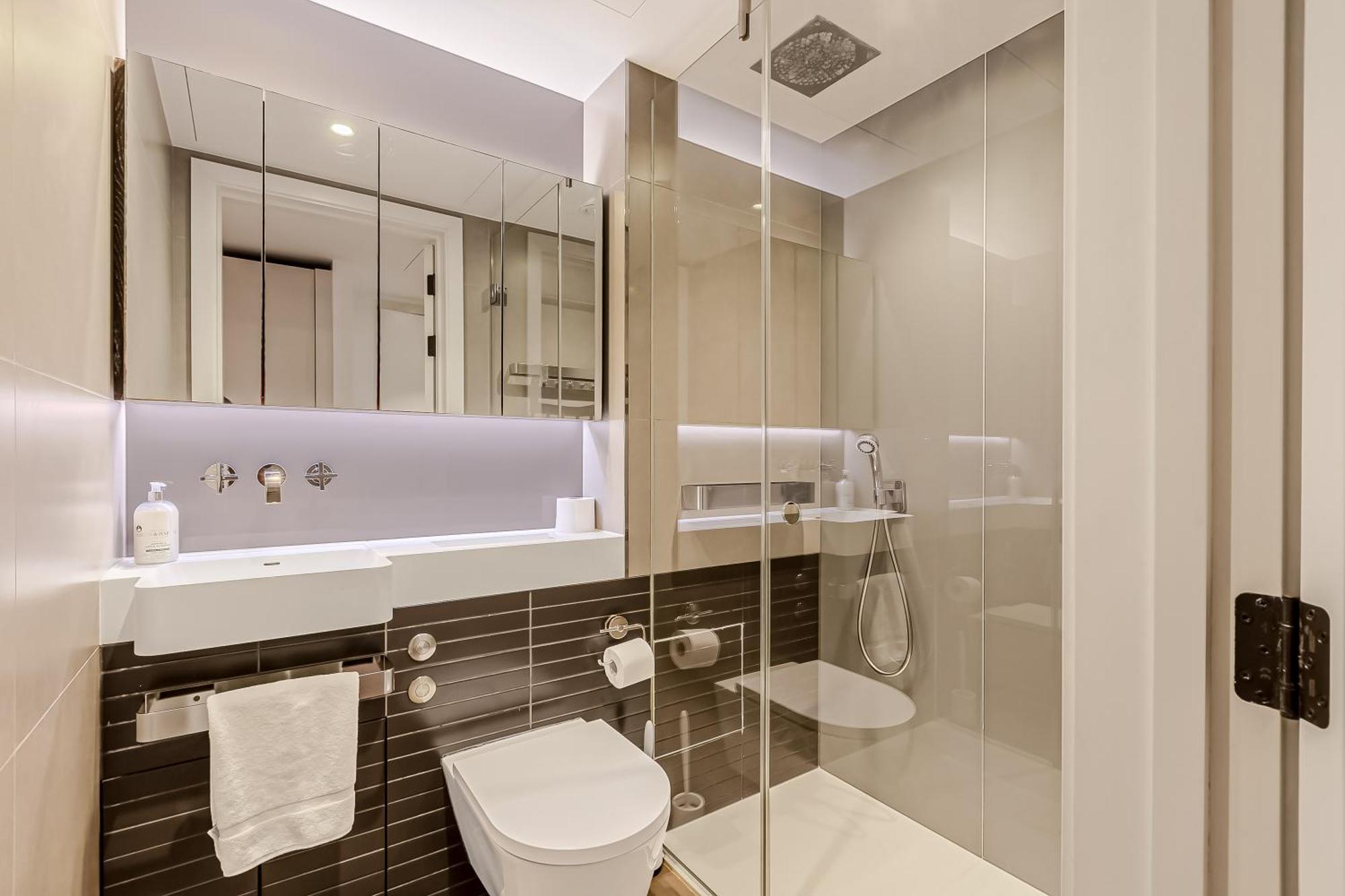 Appartamento Radiant 2bdr With Balcony In Luxury Building Londra